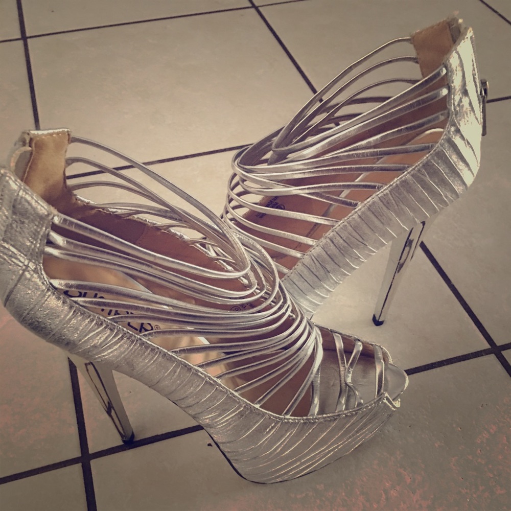 Stiletto sexy shoes !! 9